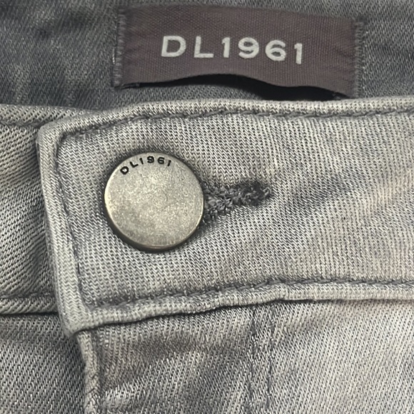 DL1961 Chloe Skinny Howl Gray Jeans - Picture 7 of 10